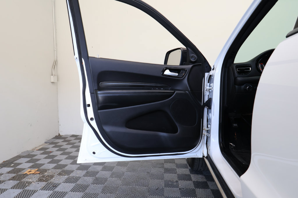 Used 2023 Dodge Durango SXT RWD image 16