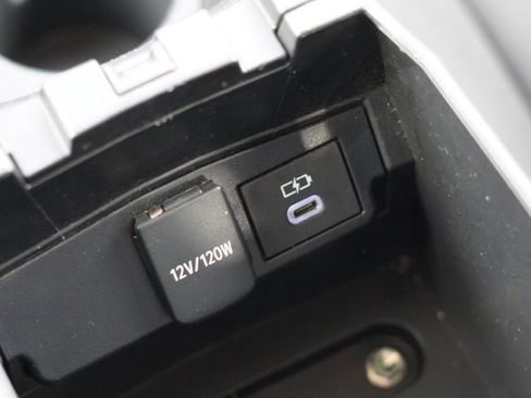 Certified 2023 Toyota Corolla LE image 29