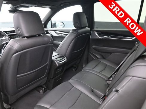 Used 2024 Cadillac XT6 Premium Luxury image 27