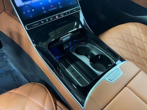 Used 2023 Mercedes-Benz S 580e S 580e w/ AMG Line image 15
