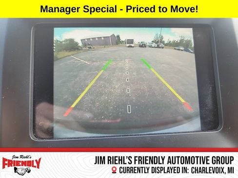 Used 2019 Jeep Cherokee Latitude w/ Popular Appearance Group image 17