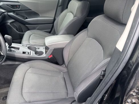 Used 2024 Subaru Crosstrek 2.0i Premium image 5