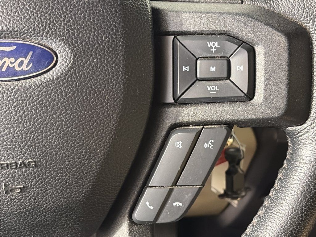 Used 2015 Ford F150 XLT w/ Equipment Group 302A Luxury AWD/4WD image 18