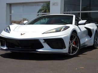 Used 2022 Chevrolet Corvette Stingray Coupe w/ Engine Appearance Package RWD video 1