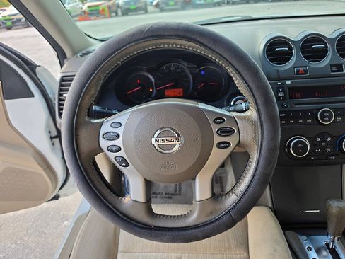 Used 2012 Nissan Altima 2.5 S w/ 20th Anniversary Pkg FWD image 40