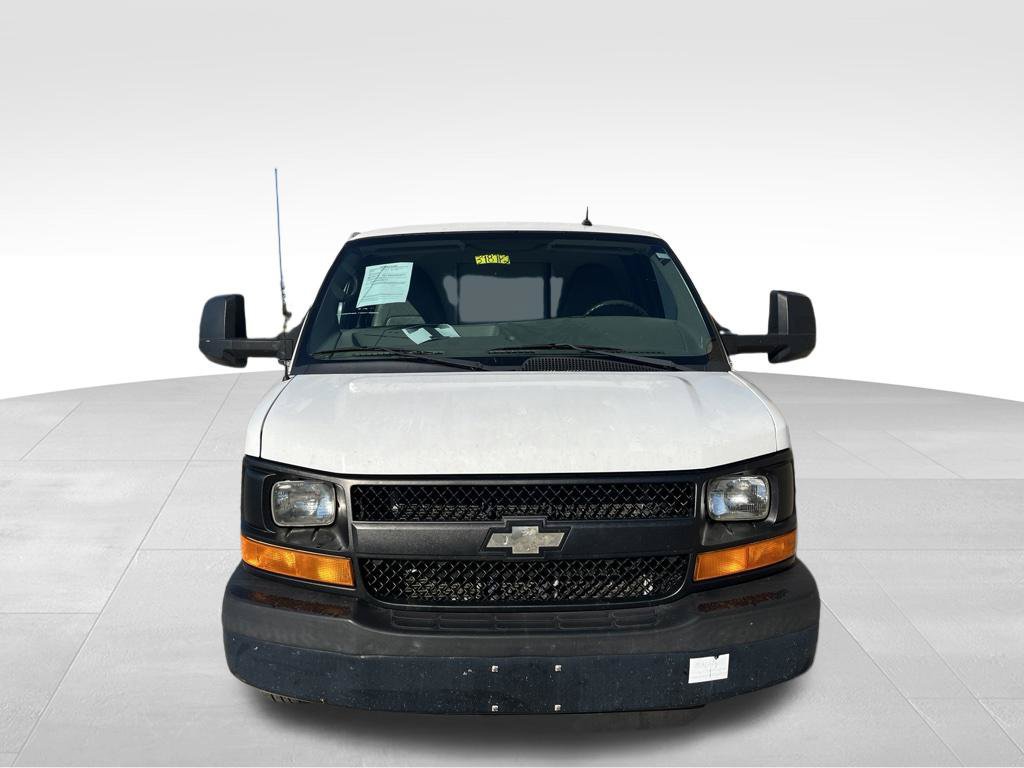 Used 2014 Chevrolet Express 3500 Extended RWD image 8