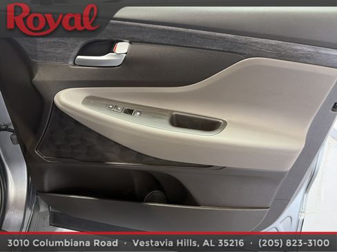 Used 2019 Hyundai Santa Fe SEL FWD image 11