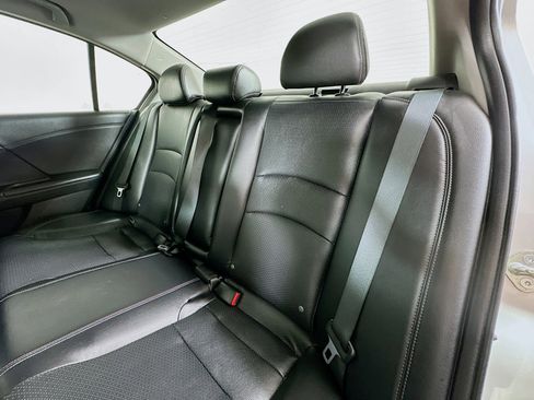 Used 2015 Honda Accord EX-L image 23