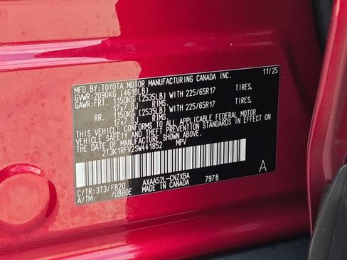 Certified 2025 Toyota RAV4 LE FWD image 24