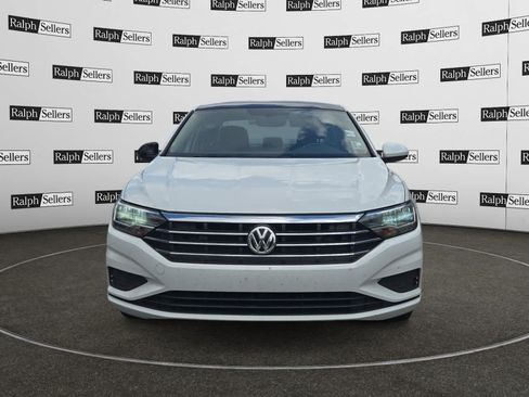 Used 2021 Volkswagen Jetta SE FWD image 8
