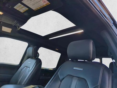 Used 2021 Ford F350 Platinum image 21