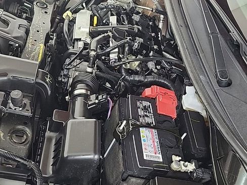 Used 2024 Nissan Versa SR image 16