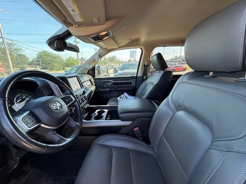 Used 2020 RAM 1500 Big Horn AWD/4WD image 14