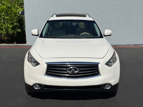 Used 2014 INFINITI QX70 AWD w/ Premium Package image 5