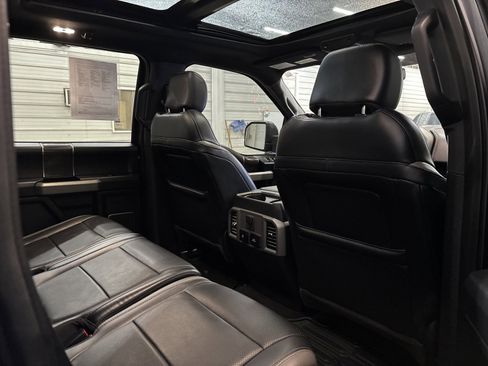 Used 2018 Ford F150 Raptor w/ Equipment Group 802A Luxury image 30