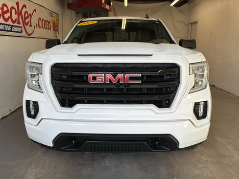 Used 2021 GMC Sierra 1500 Elevation w/ Preferred Package image 3