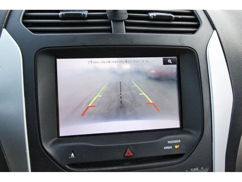 Used 2013 Ford Explorer XLT FWD image 27