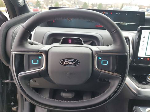 New 2025 Ford Expedition Max Platinum w/ Stealth Performance Package image 23