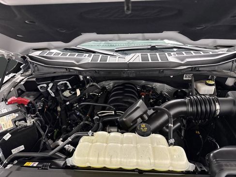 Used 2024 Ford F150 XLT w/ Equipment Group 302A MID image 40