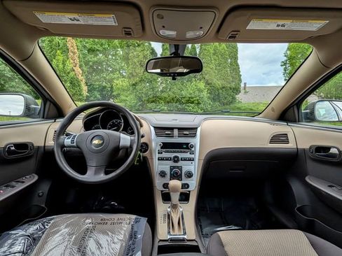 Used 2012 Chevrolet Malibu LS FWD image 13