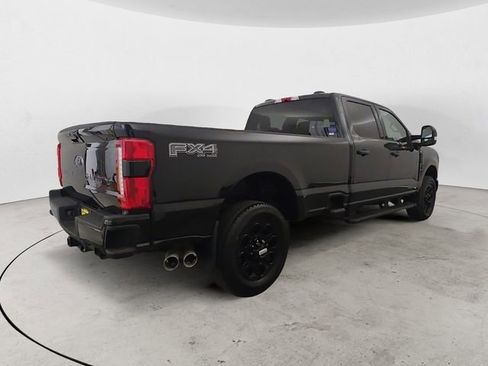 Certified 2025 Ford F350 Lariat w/ Black Appearance Package AWD/4WD image 5