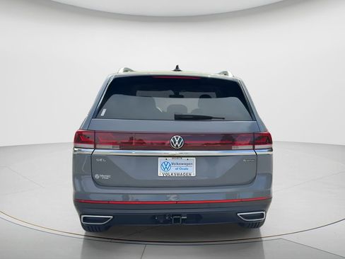 New 2026 Volkswagen Atlas SEL image 4