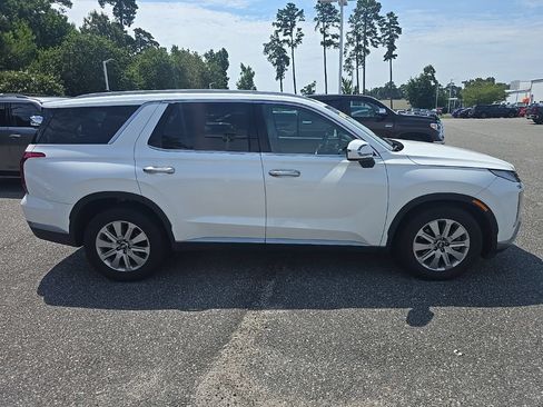 Used 2024 Hyundai Palisade SEL AWD/4WD image 4
