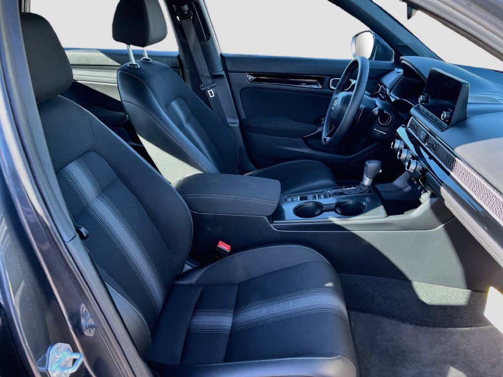 Used 2026 Honda Civic Sport Touring image 27
