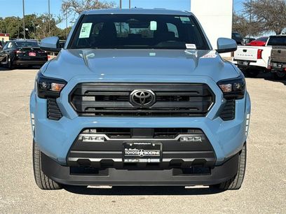 New 2026 Toyota Tacoma SR5