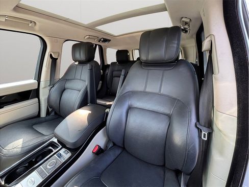 Used 2019 Land Rover Range Rover Supercharged AWD/4WD image 18