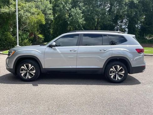 Used 2026 Volkswagen Atlas SE FWD image 28