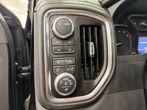 Used 2020 GMC Sierra 1500 SLT w/ SLT Premium Plus Package image 19