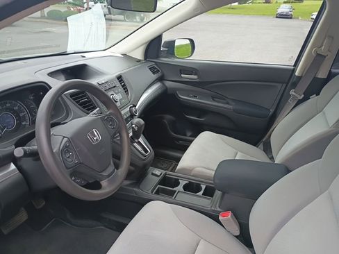 Used 2015 Honda CR-V LX image 2