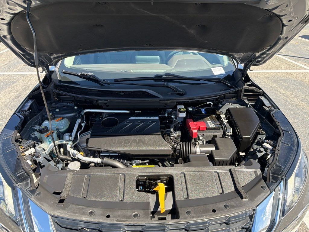 Used 2023 Nissan Rogue SV w/ SV Premium B Package FWD image 22