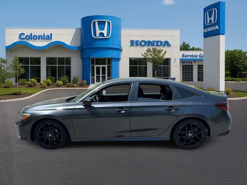 Used 2025 Honda Civic Sport image 3