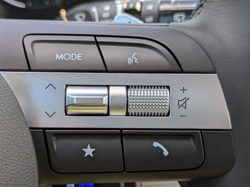 New 2026 Hyundai Tucson Limited image 30