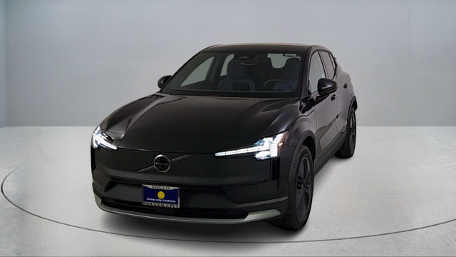 New 2026 Volvo EX30 Cross Country Ultra AWD/4WD image 2