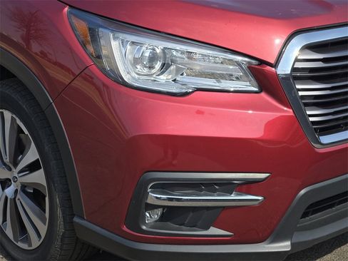 Used 2022 Subaru Ascent Limited w/ Technology Package image 9