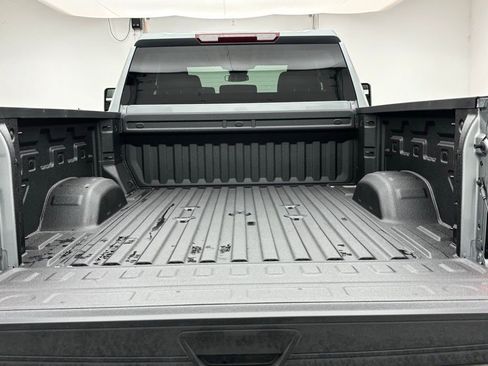 New 2026 GMC Sierra 2500 Pro image 9