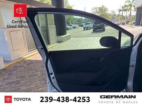 Used 2023 Toyota Corolla LE FWD image 17