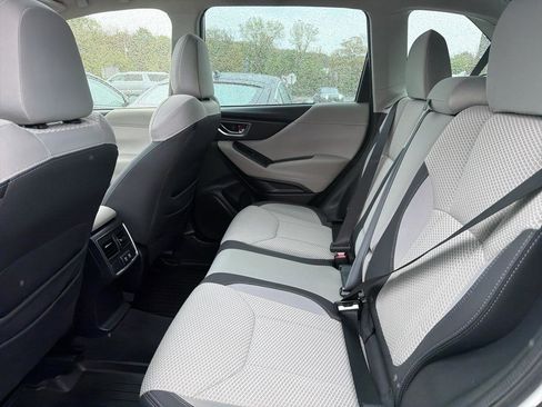 Used 2024 Subaru Forester Premium AWD/4WD image 21