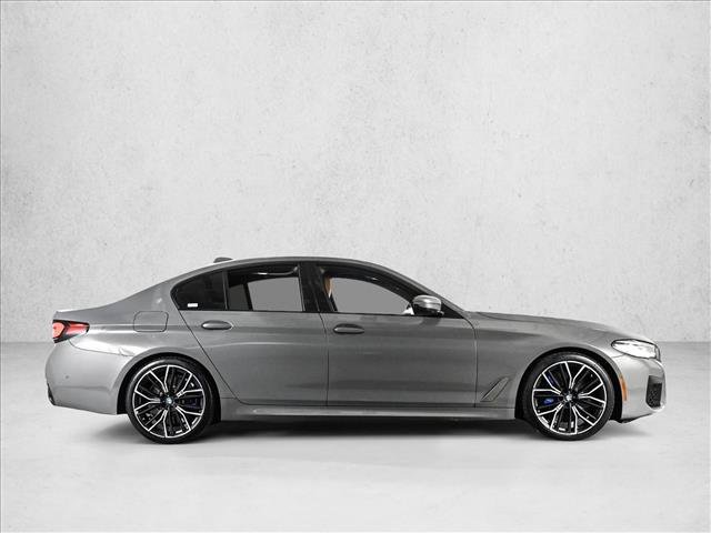 Used 2022 BMW M550i xDrive w/ Premium Package AWD/4WD image 4