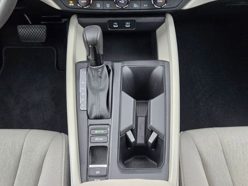 Certified 2025 Honda Accord SE image 18