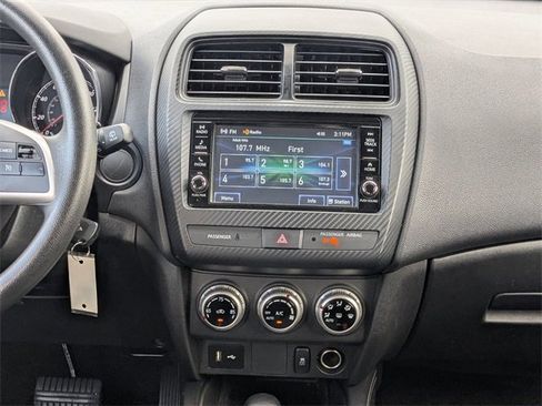 Used 2024 Mitsubishi Outlander Sport ES image 20