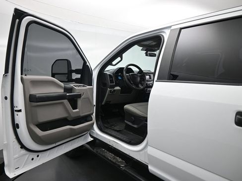 Certified 2022 Ford F350 XL w/ Power Equipment Group AWD/4WD image 9