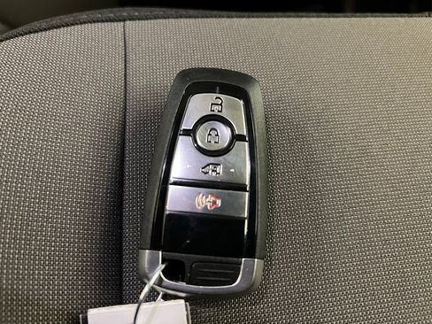 New 2026 Ford Transit 250 148 Medium Roof image 33