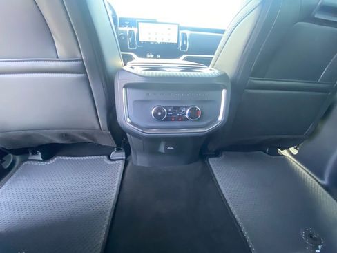 New 2026 Ford Expedition Max Platinum w/ Stealth Appearance Package image 24