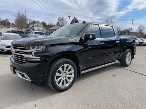 Used 2021 Chevrolet Silverado 1500 High Country w/ Technology Package image 1
