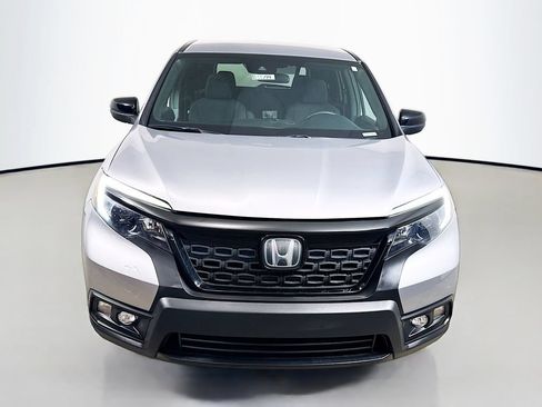 Used 2019 Honda Passport Sport image 2