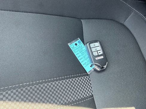 Used 2021 Honda Civic EX image 7